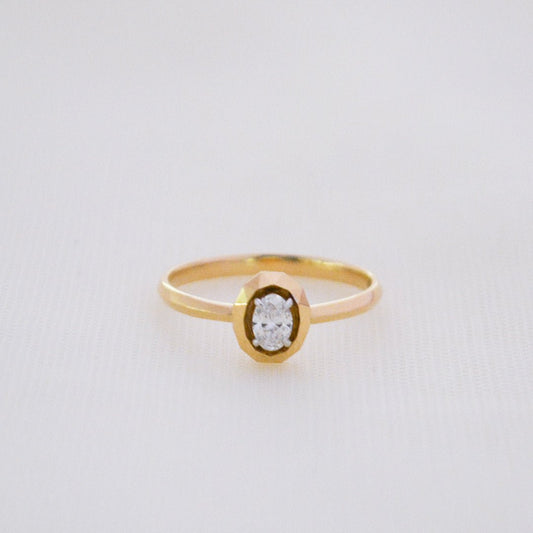 Oval Diamond Solitaire Ring - zivar.in