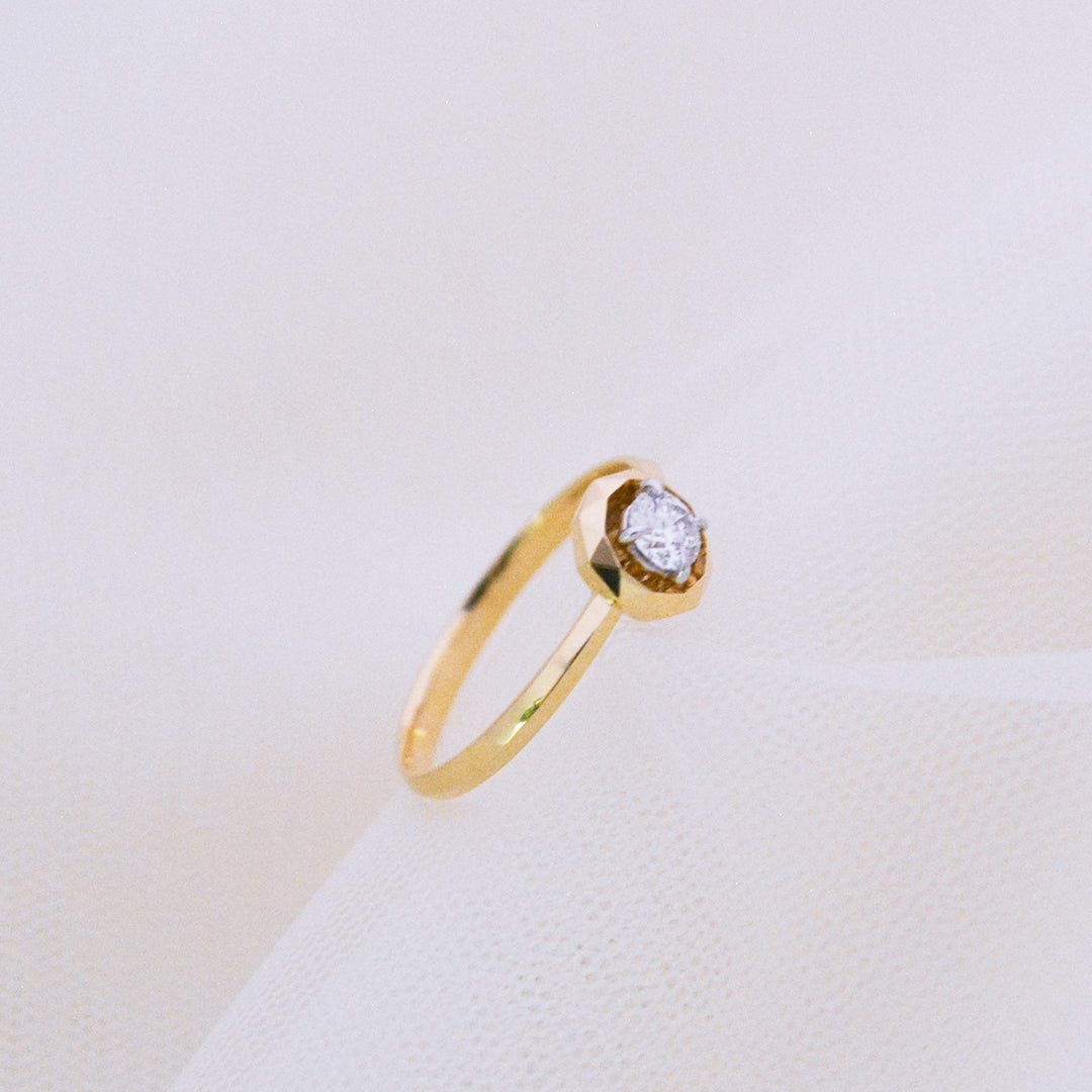 Round Diamond Solitaire Ring - zivar.in