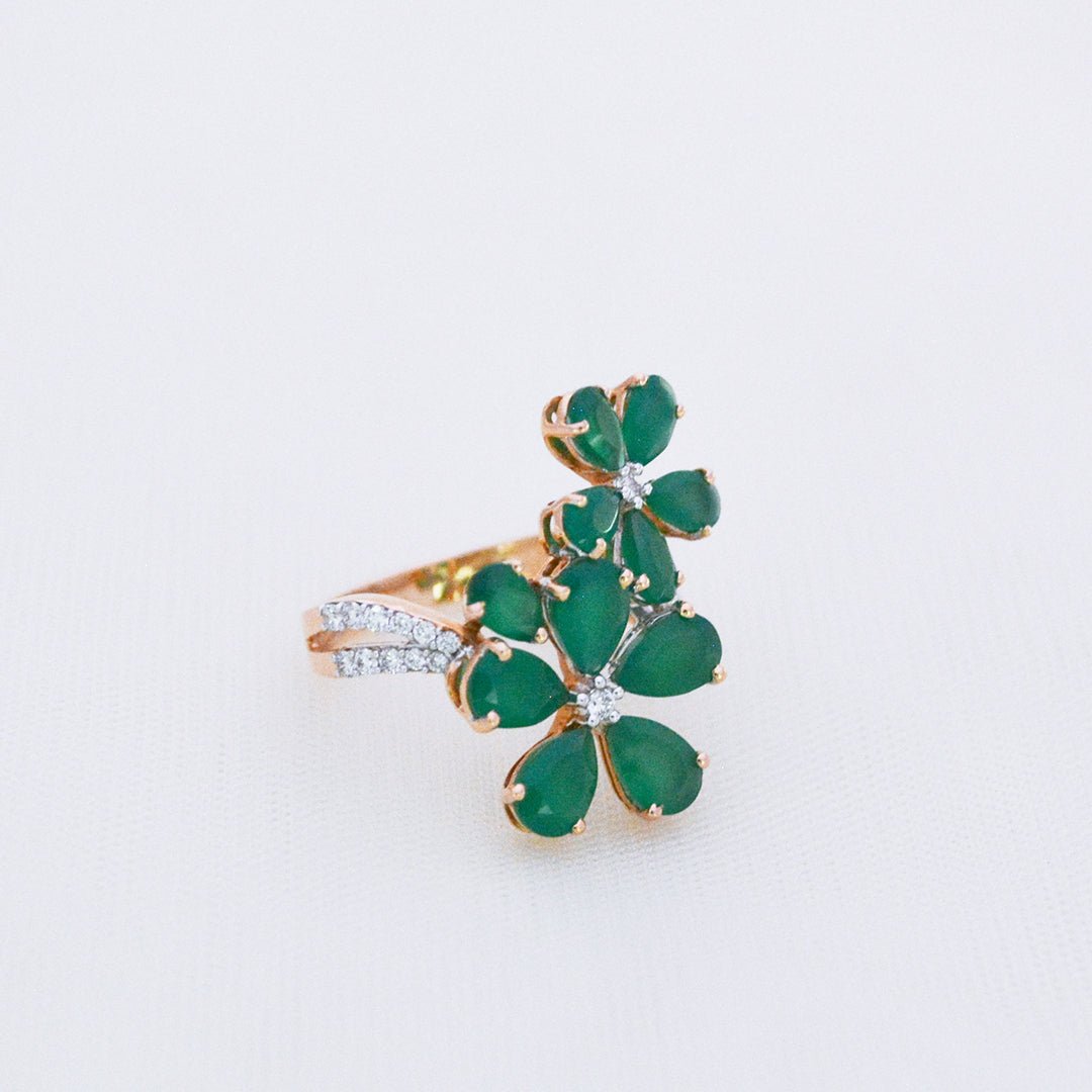 Royal Green Flower Diamond Ring - zivar.in