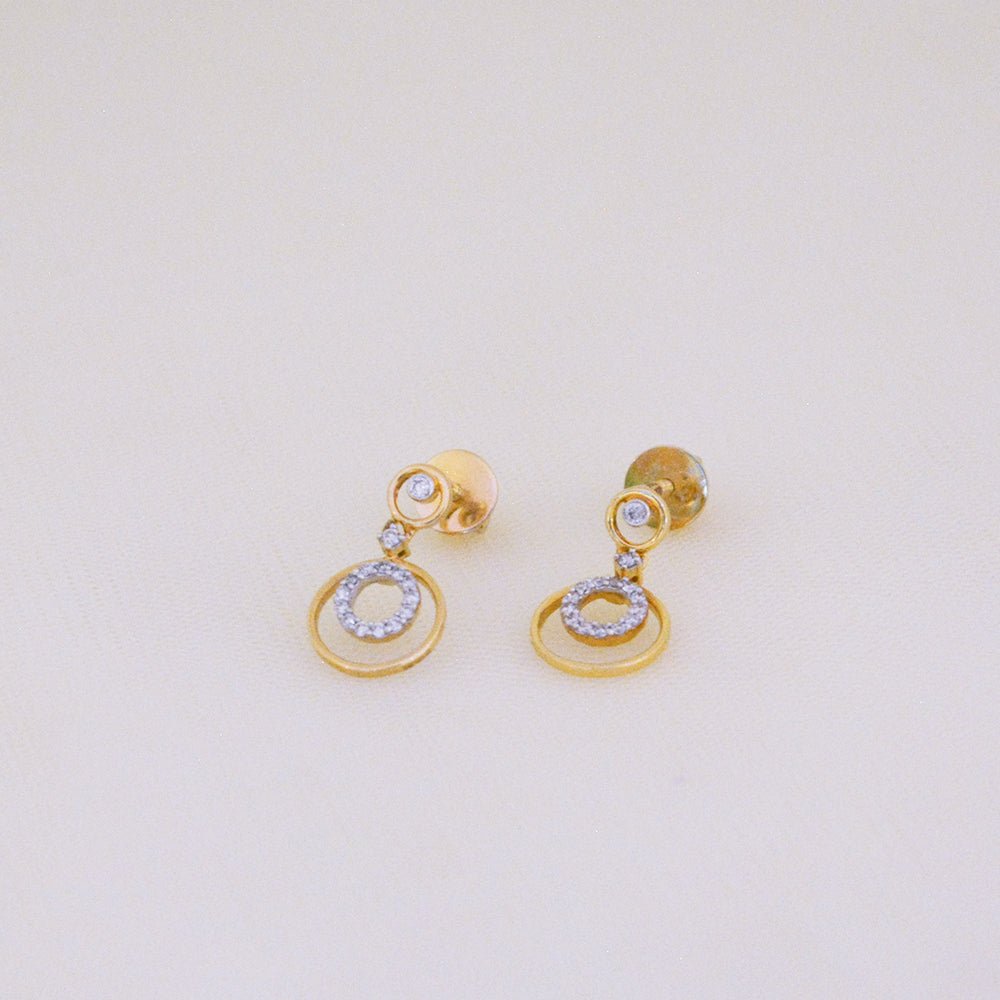 Spiral Diamond Earring - zivar.in