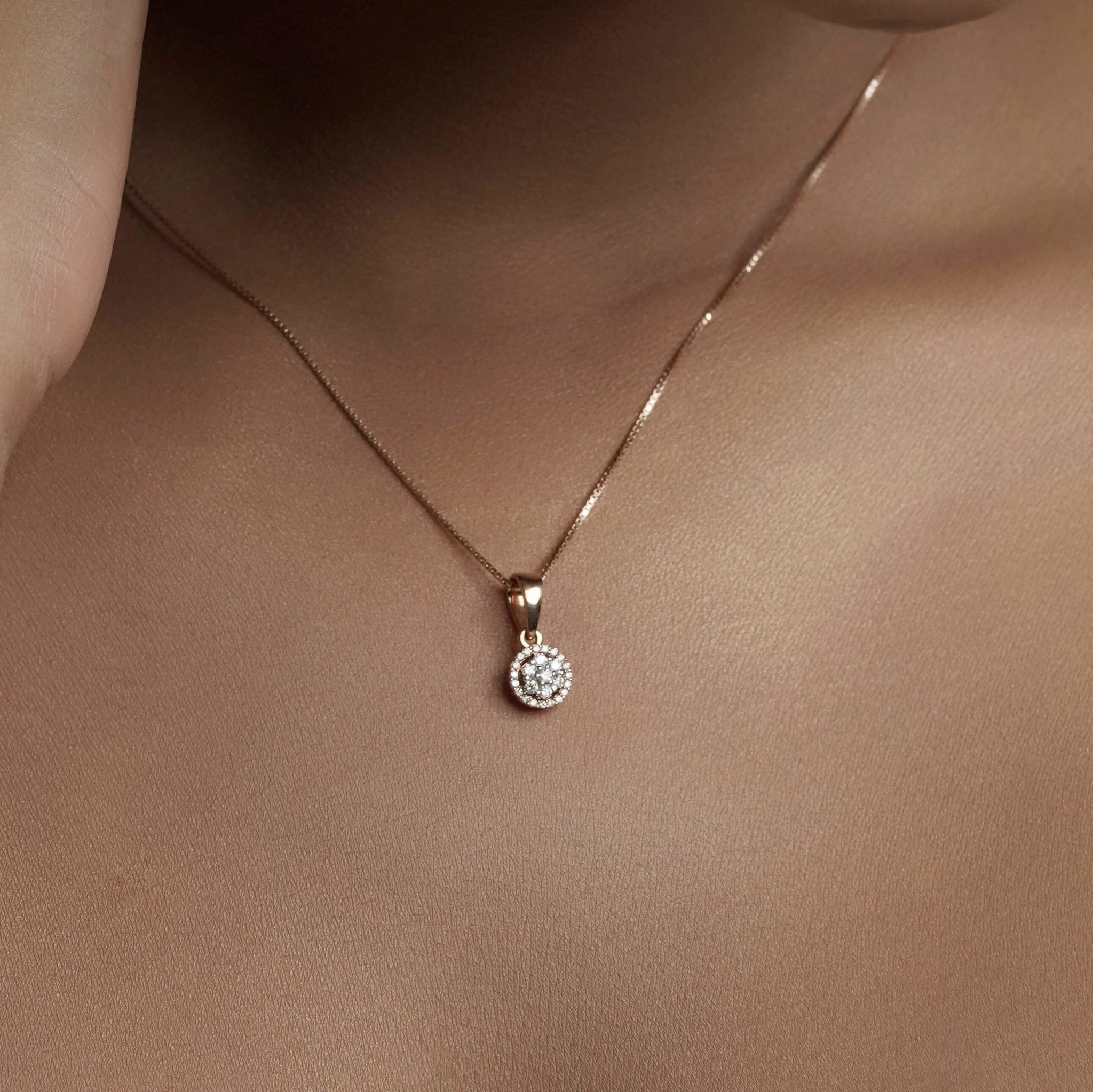 Blue Stone Diamond Necklace Set | SEHGAL GOLD ORNAMENTS PVT. LTD.